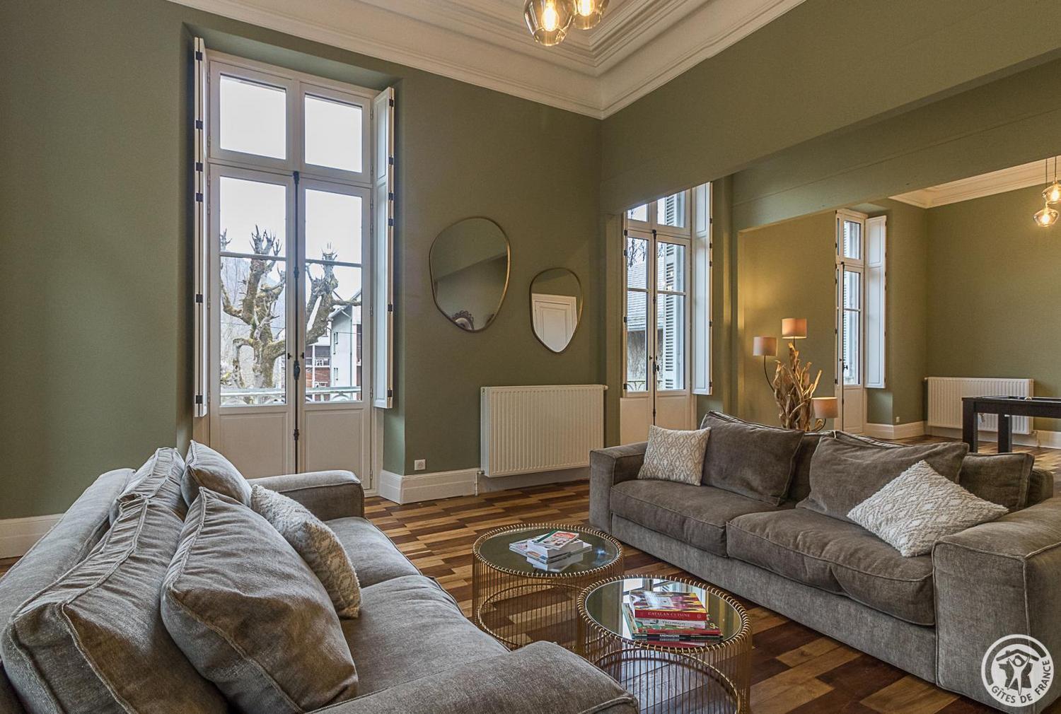 Villa Du Lys Bagnères-de-Luchon Екстериор снимка